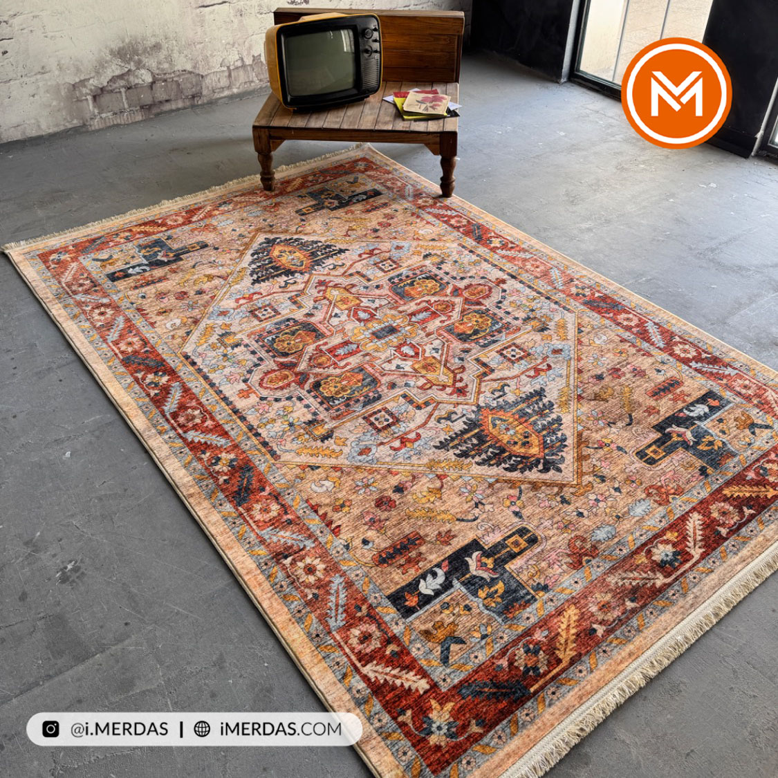 فرش کهنه نما کد 23926 زمینه تمام رنگ